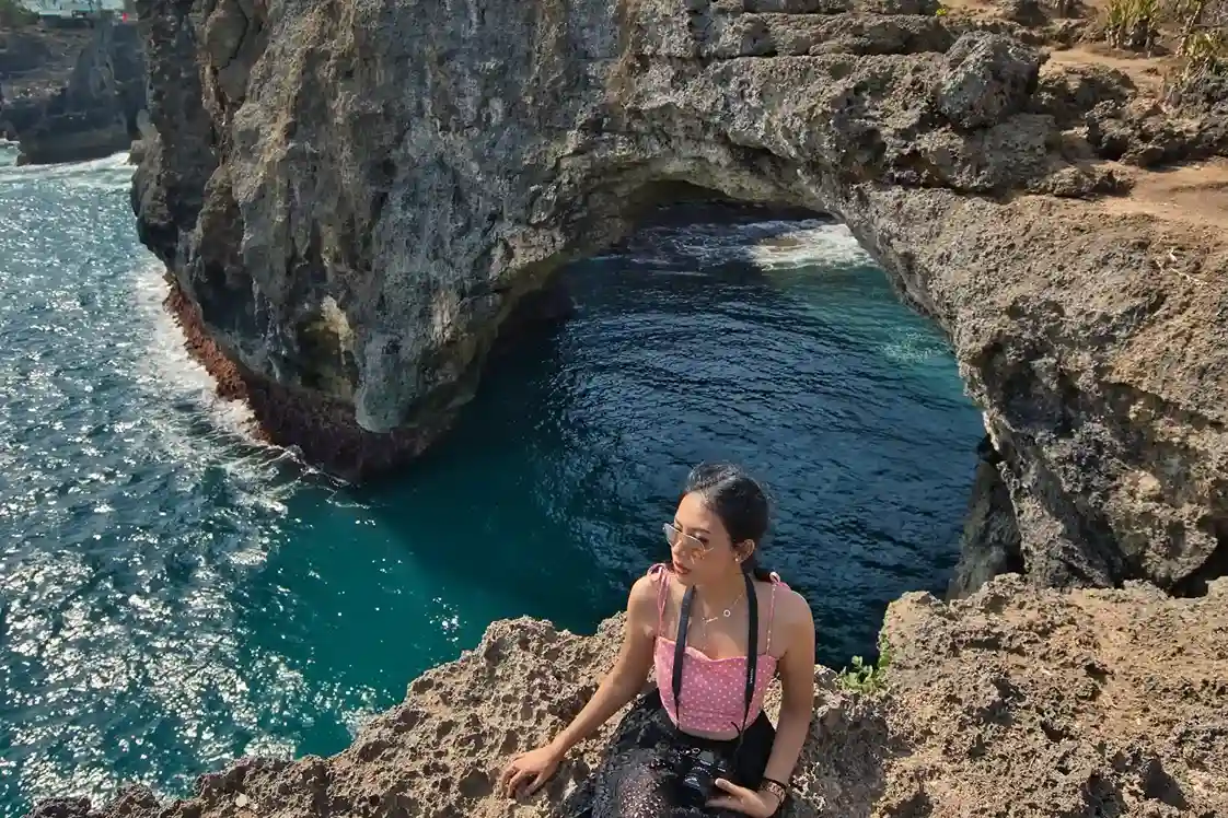 Nusa Penida Broken Beach 天使浴池崖岸